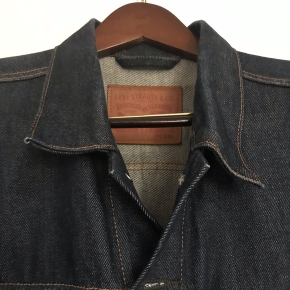 Levi’s Jacket. - Picture 2 of 5
